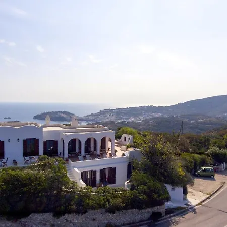 Il Gabbiano 4* Ponza